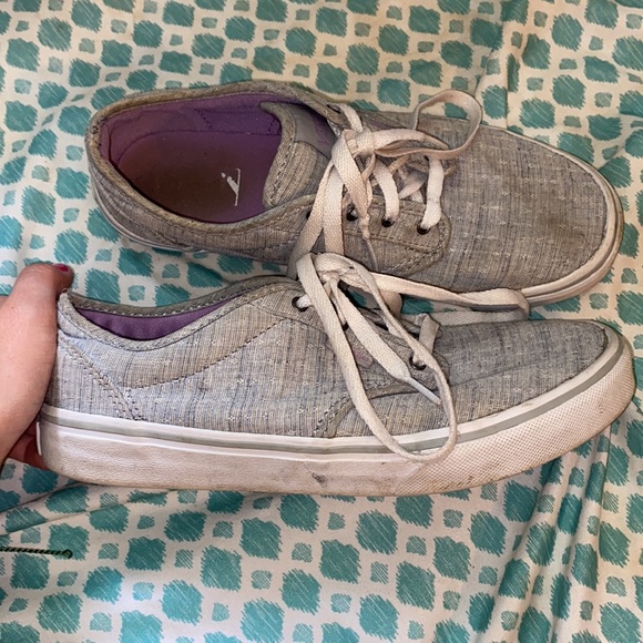 gray vans - Picture 2 of 5